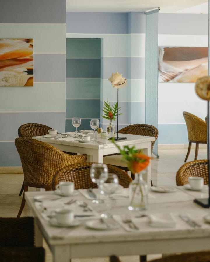 פוארטו פלטה Casa Colonial Beach & Spa מראה חיצוני תמונה
